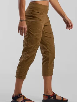 Title Nine Evergreen Hiking Capris><noscript><img width=