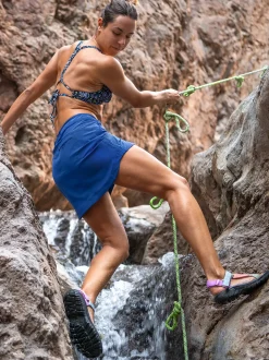 Title Nine Hike Out Sandal><noscript><img width=