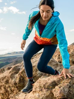 Title Nine La Exploradora 1/2 Zip Windbreaker><noscript><img width=
