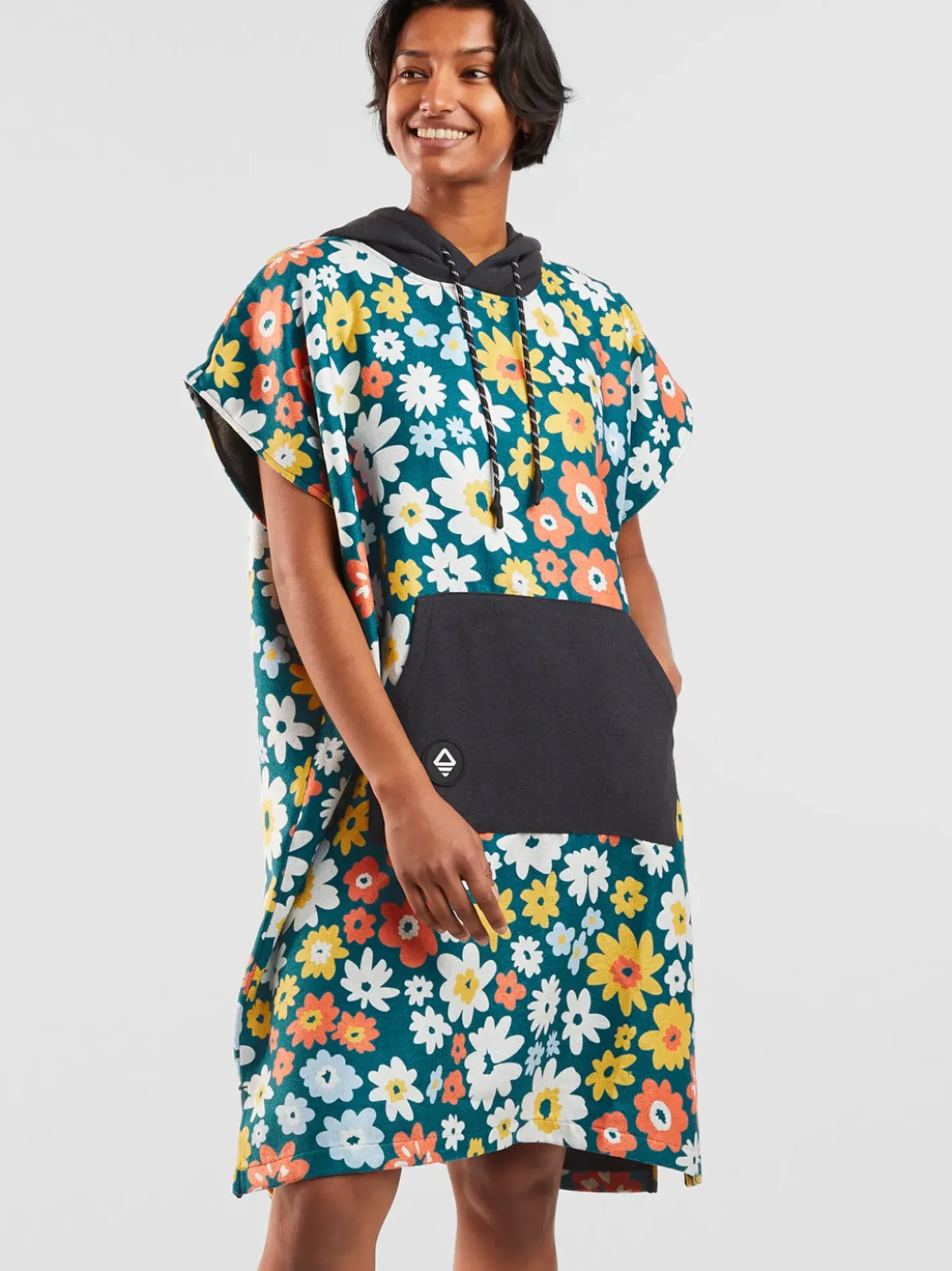 Title Nine Privasea Poncho>Women Packs, Bags & Gear