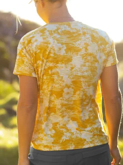 Title Nine Ravine Tee - Hana><noscript><img width=