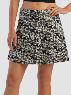Title Nine Samba Skort><noscript><img width=