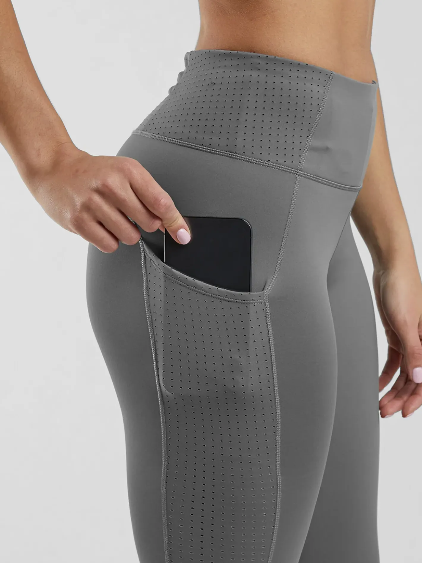 Title Nine Seneca Pocket Capri - Solid>Women Bottoms Finder