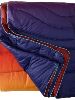 Title Nine The Puffer Blanket - Pyro Fade>Women Packs, Bags & Gear